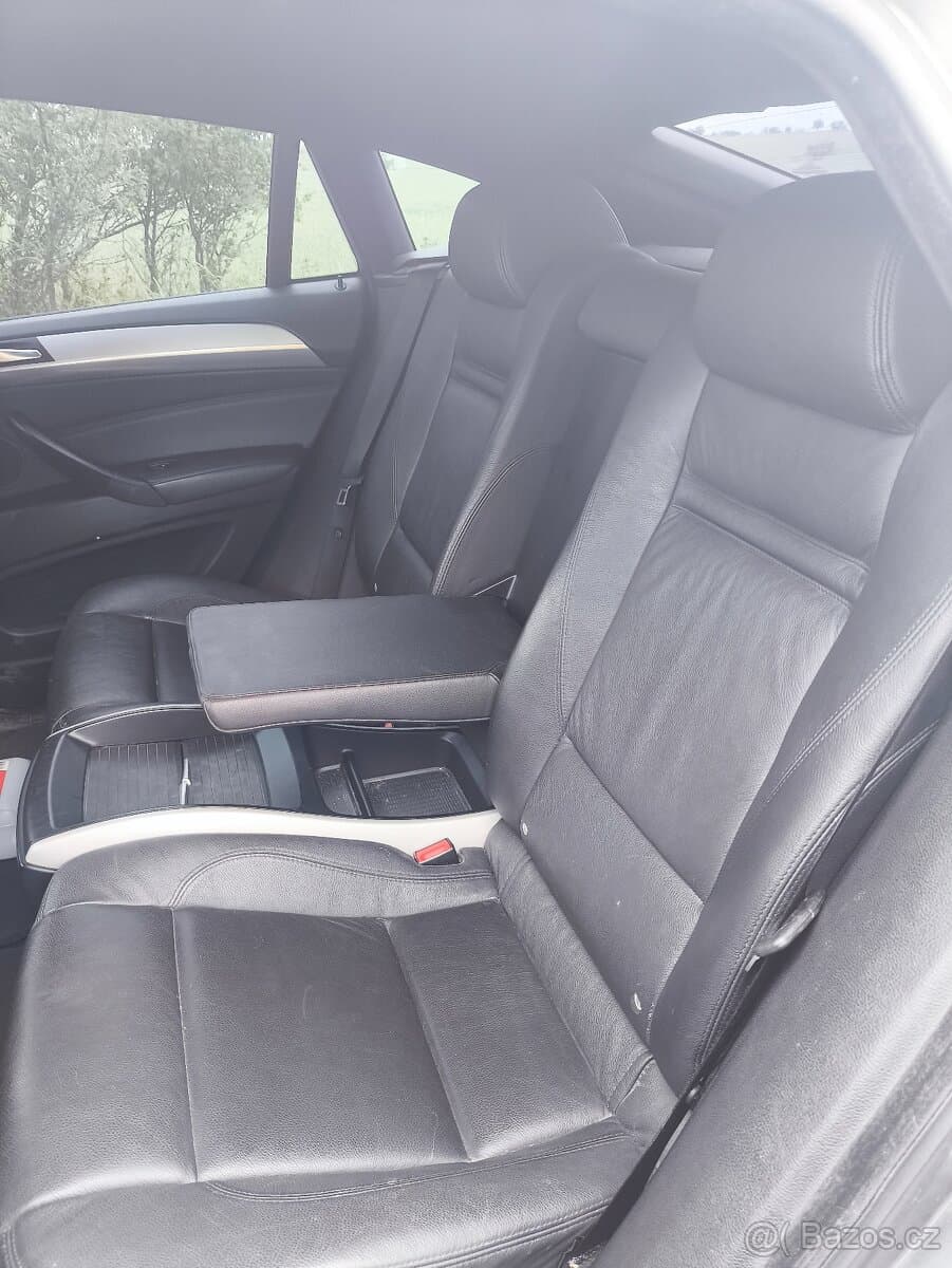 2009 BMW X6 - 12