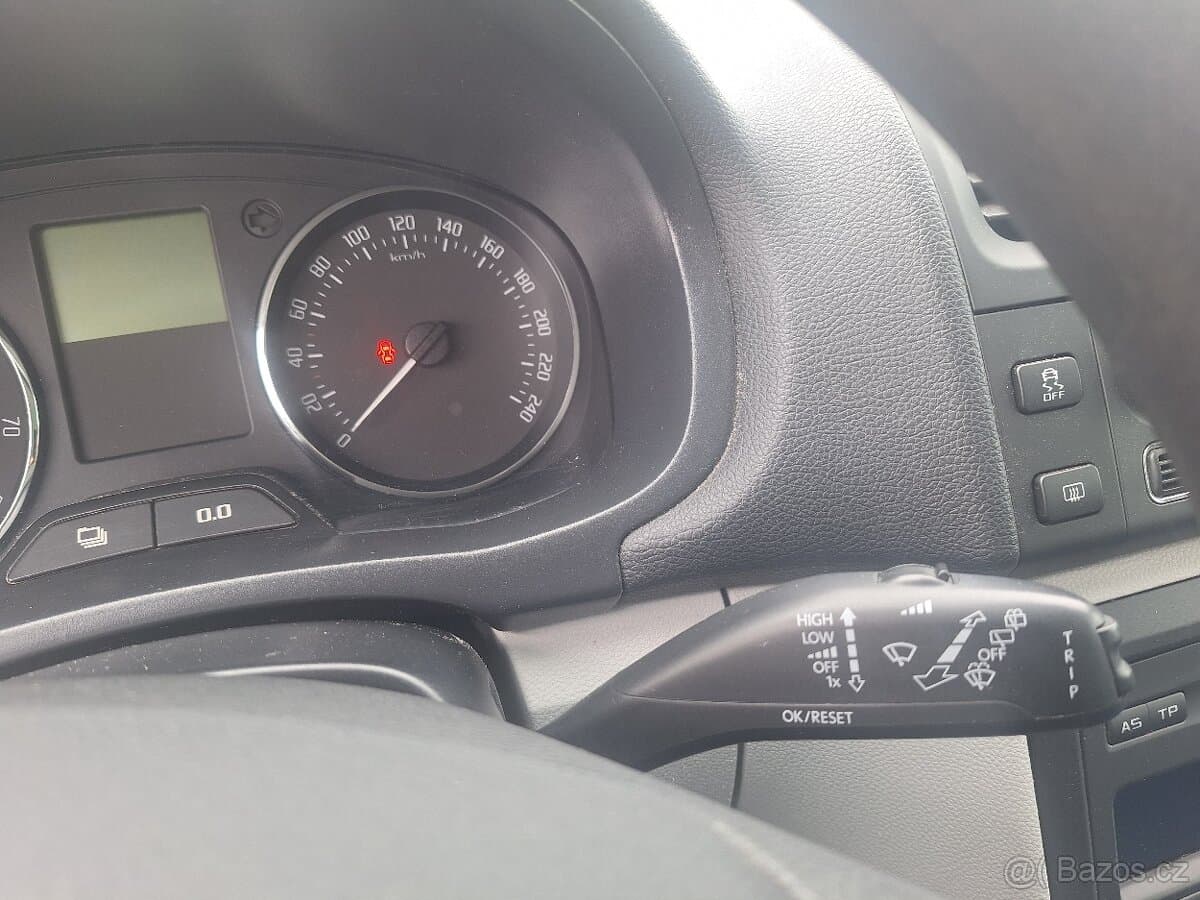 2011 Škoda ROOMSTER - 12