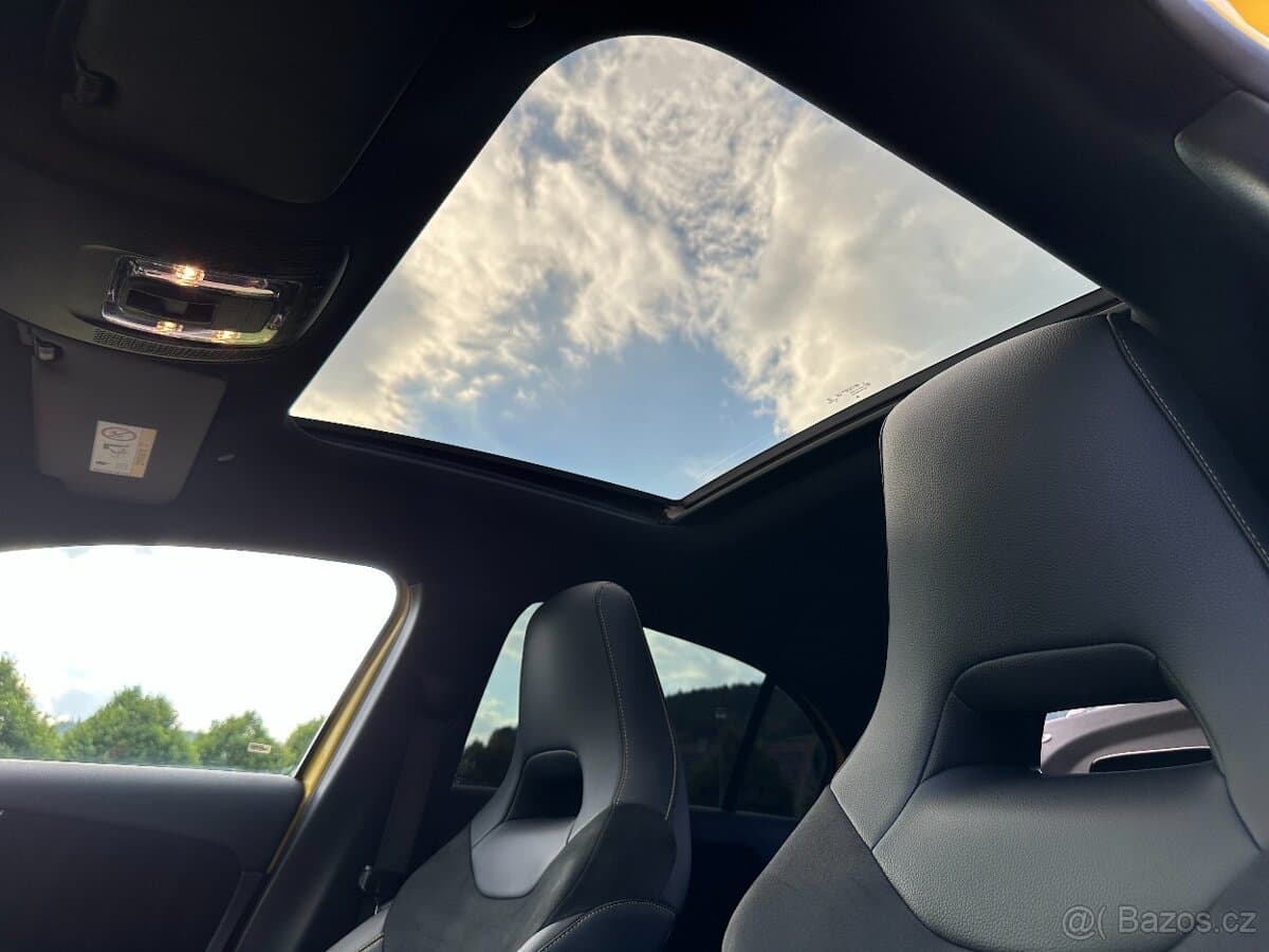 2021 Mercedes-Benz OSTATNÍ - 12