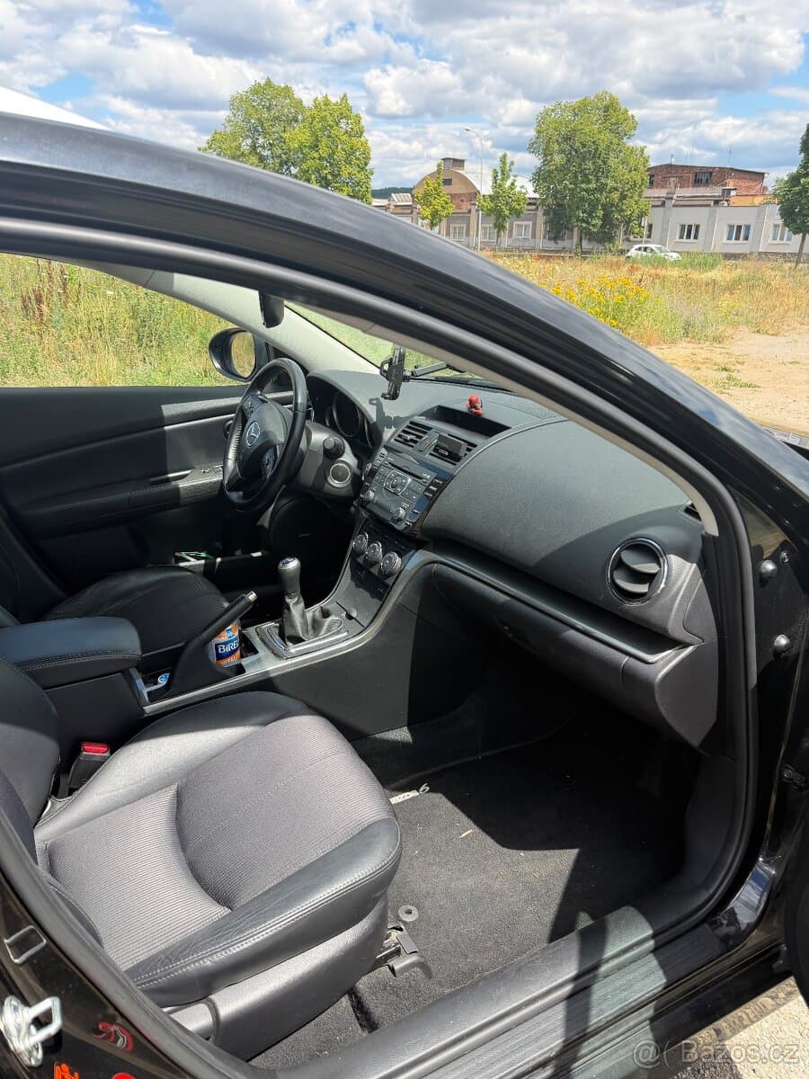 2011 Mazda 6 - 12