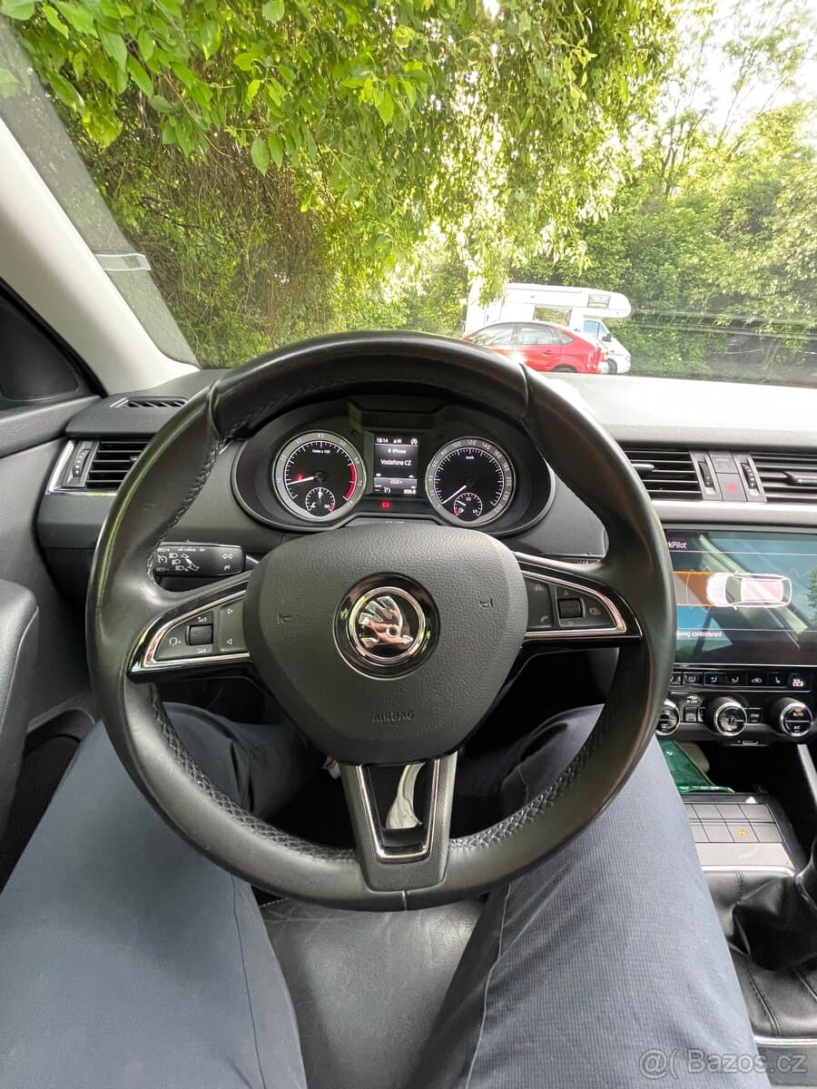 2018 Škoda OCTAVIA - 12