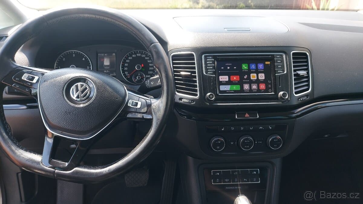 2017 Volkswagen SHARAN - 12