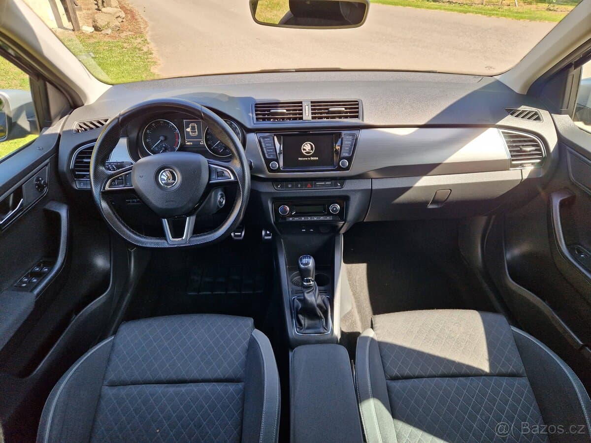 2014 Škoda FABIA - 12