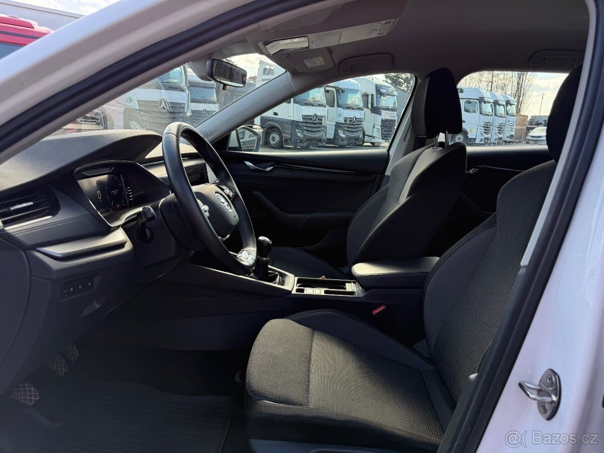 2022 Škoda OCTAVIA - 12