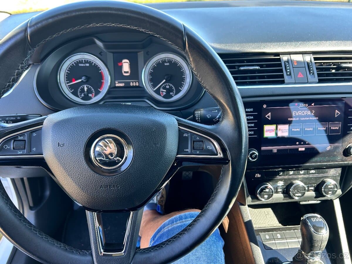 2019 Škoda OCTAVIA - 12