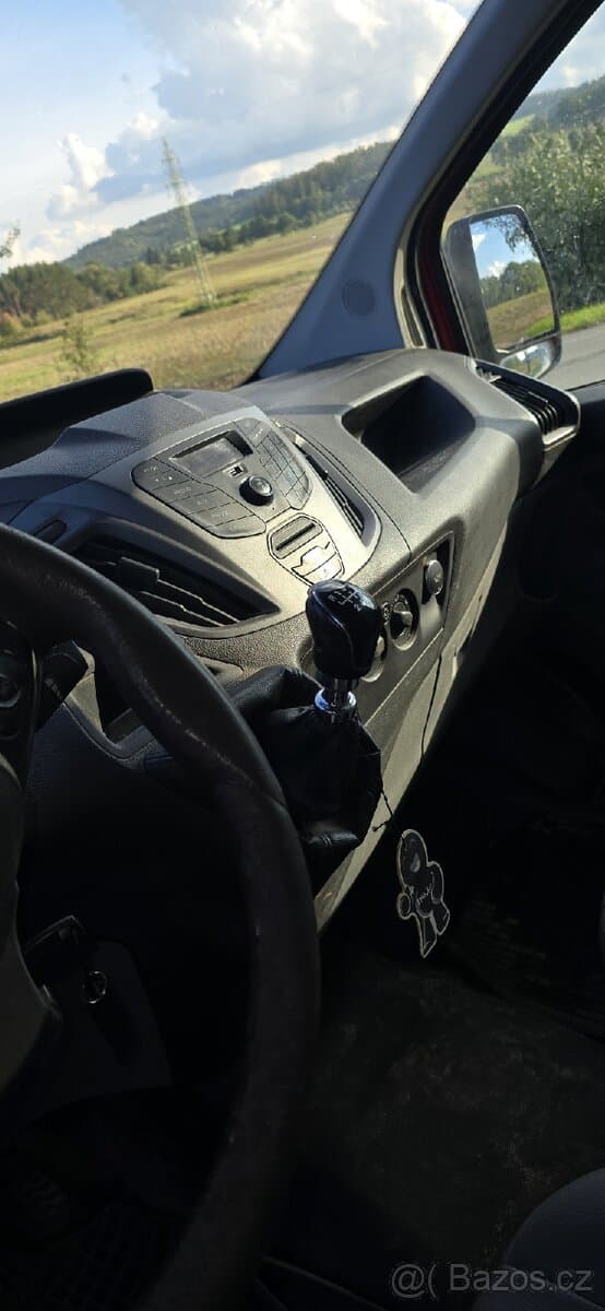 2013 Ford TRANSIT - 12