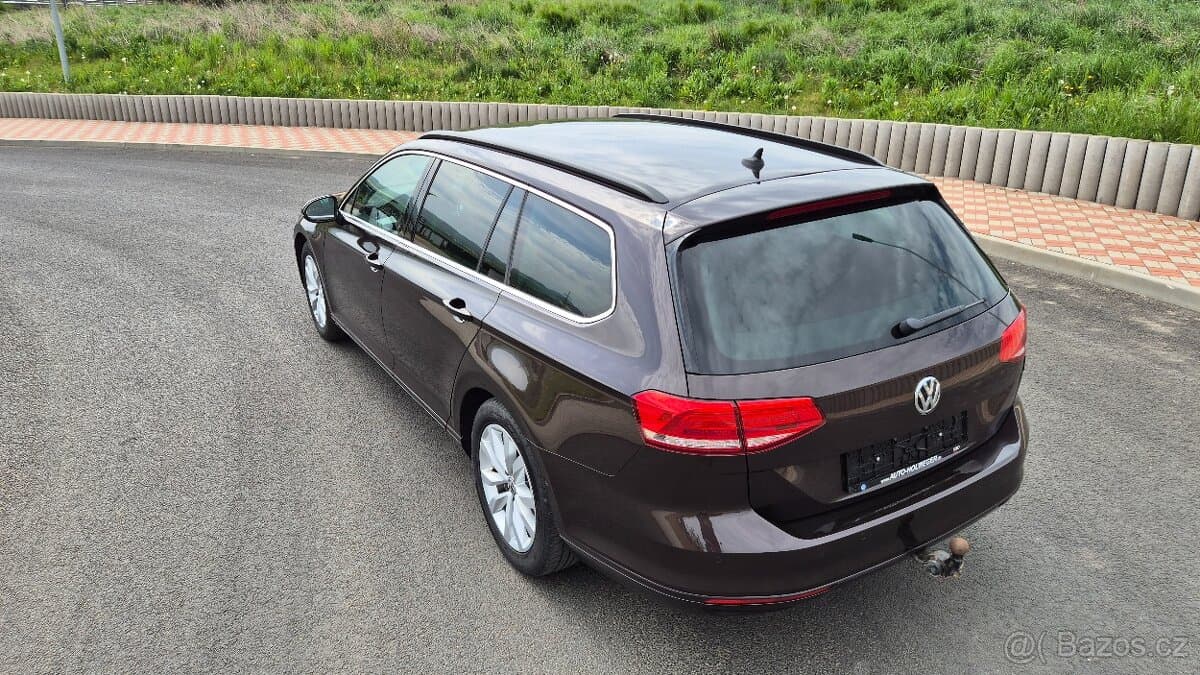 2019 Volkswagen PASSAT - 12