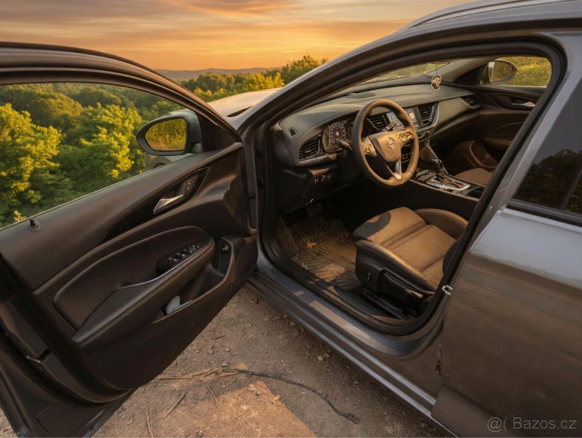 2020 Opel INSIGNIA - 12