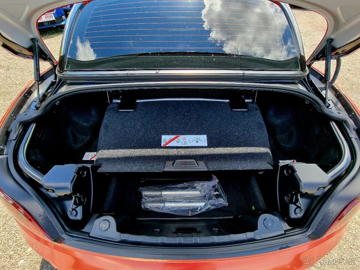2012 BMW Z4 - 12