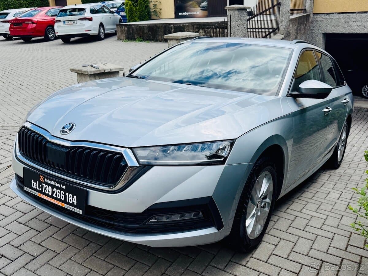 2023 Škoda OCTAVIA - 12
