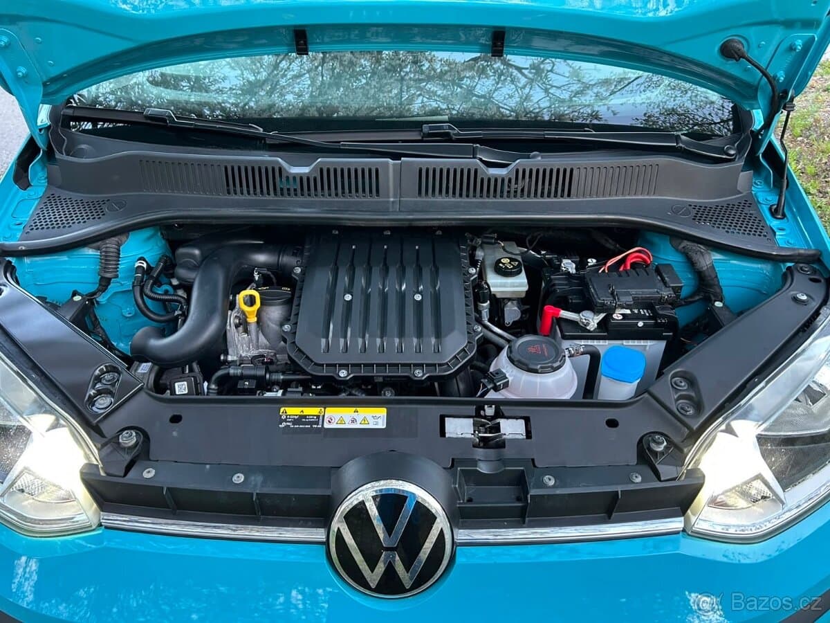 2021 Volkswagen UP! - 12