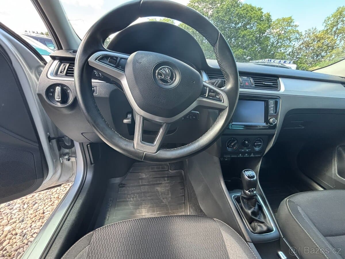 2016 Škoda RAPID - 12