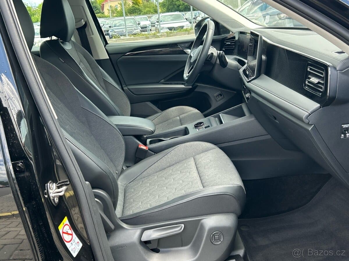 Volkswagen TIGUAN - 12