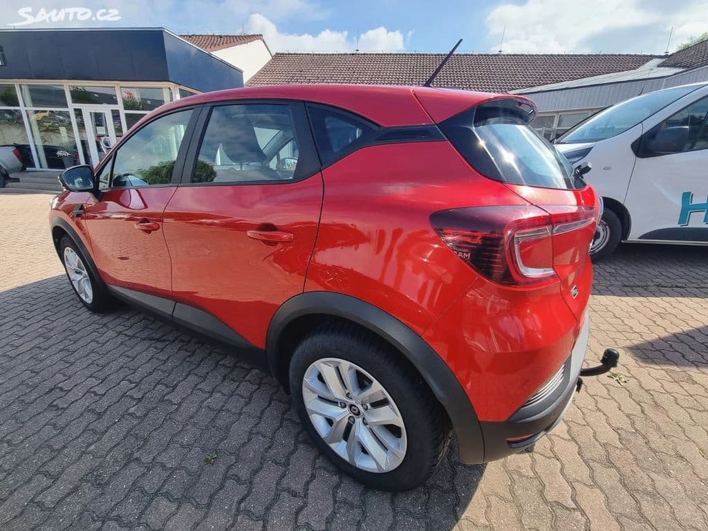2023 Renault CAPTUR - 12