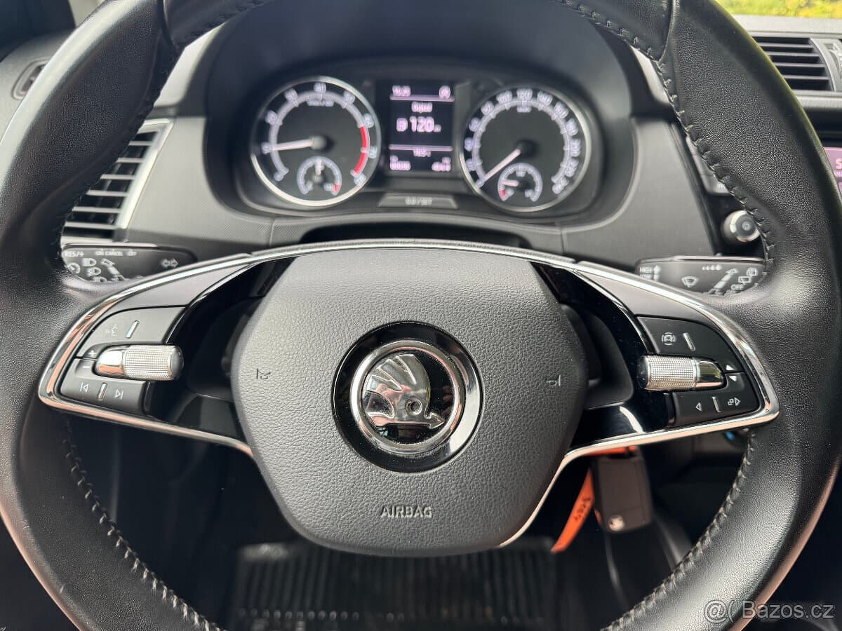2022 Škoda FABIA - 12