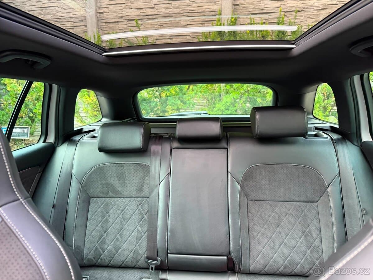 2019 Škoda SUPERB - 12