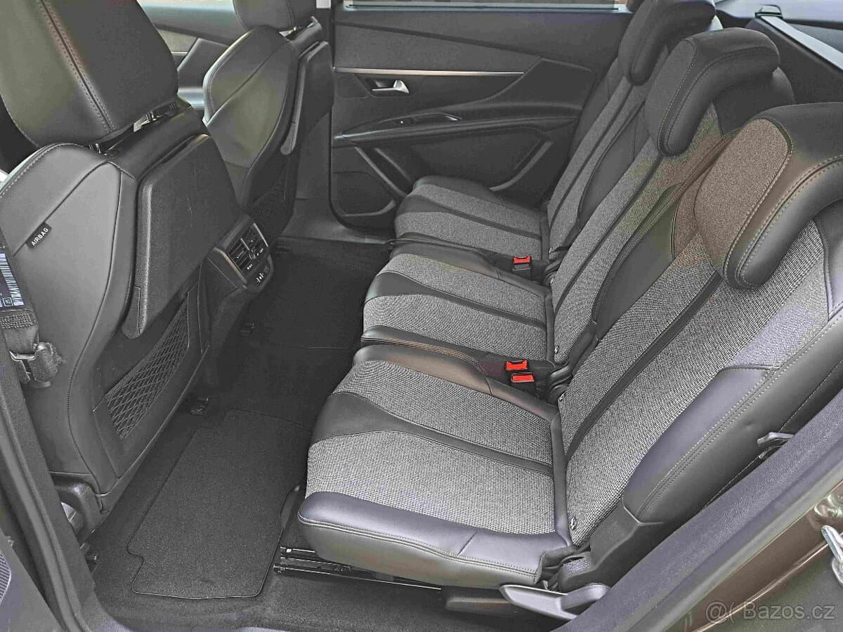 2019 Peugeot 5008 - 12