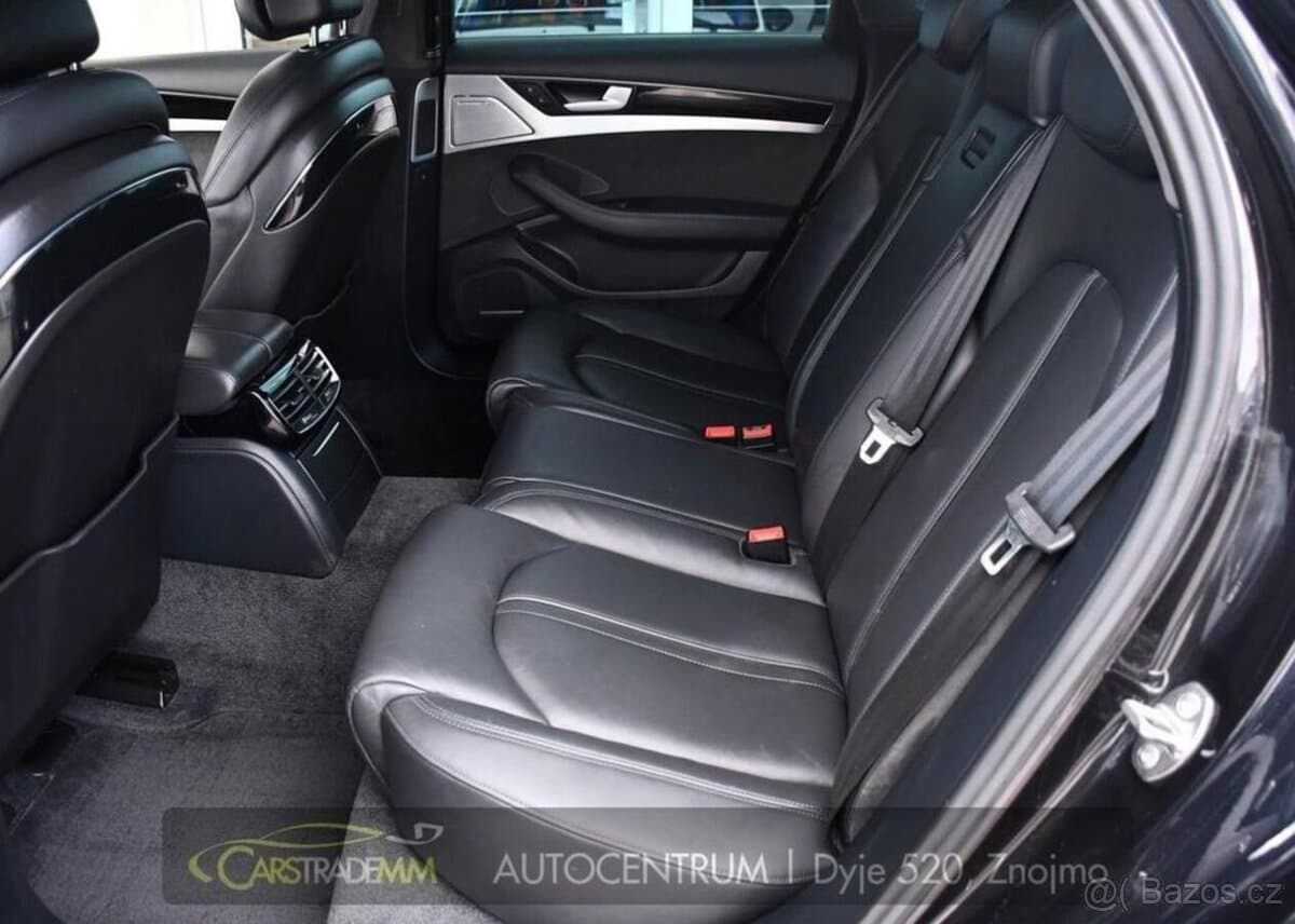 2014 Audi A8 - 12