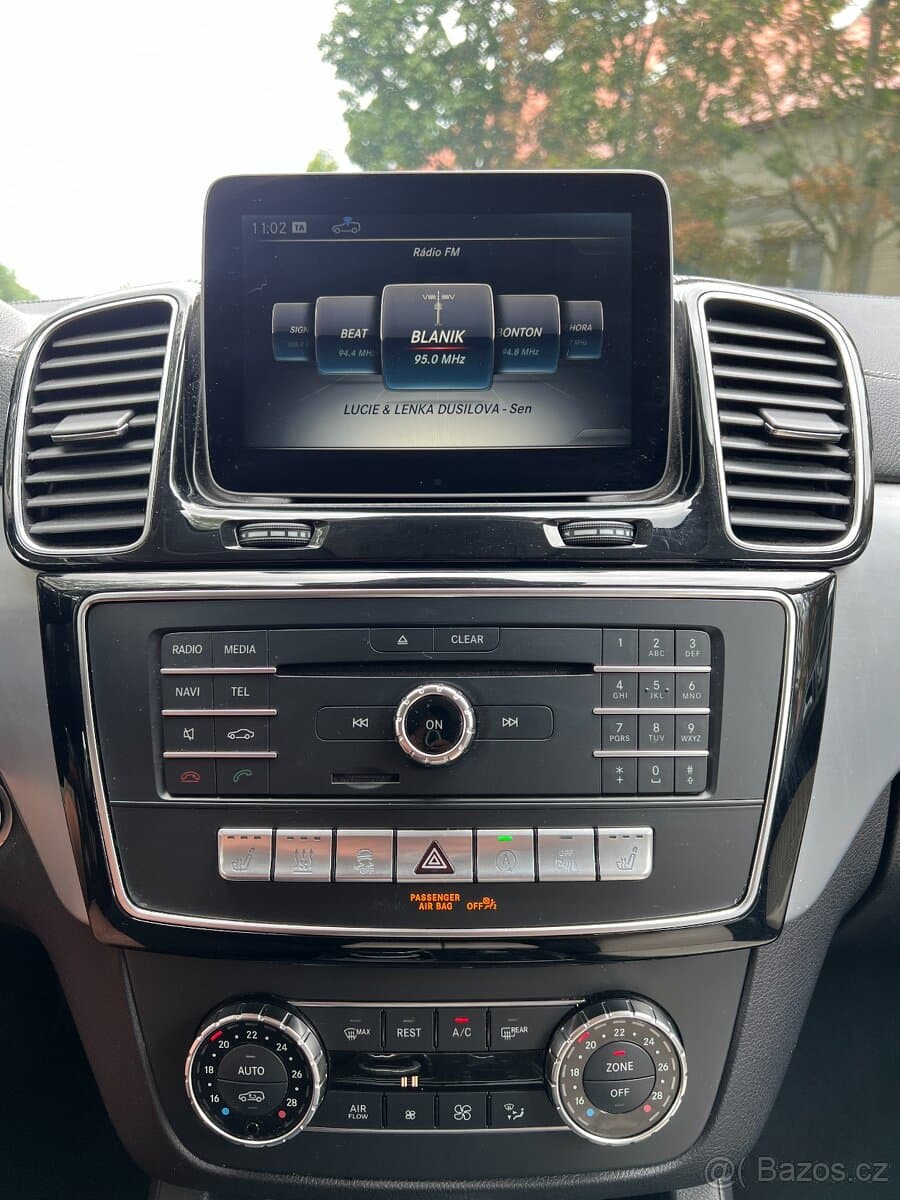 2017 Mercedes-Benz GLE - 12
