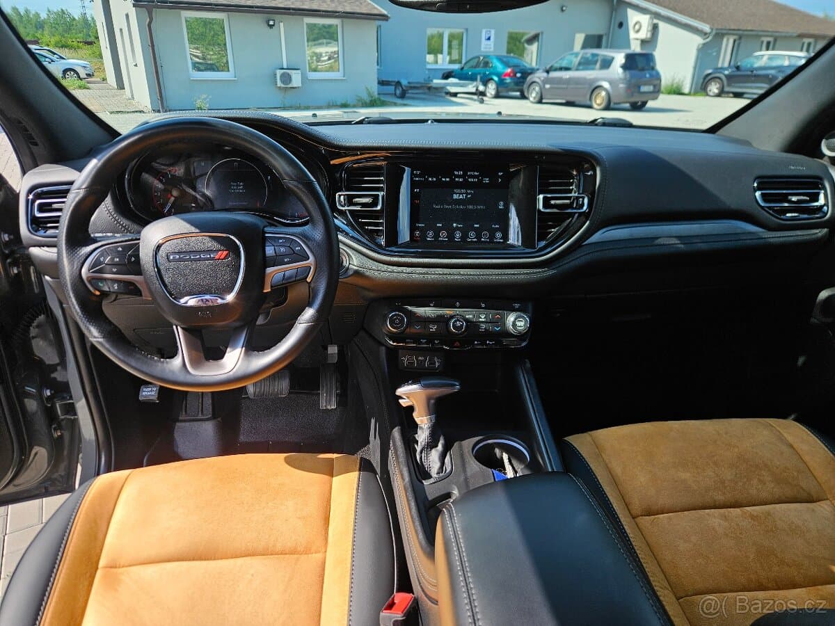 2021 Dodge DURANGO - 12