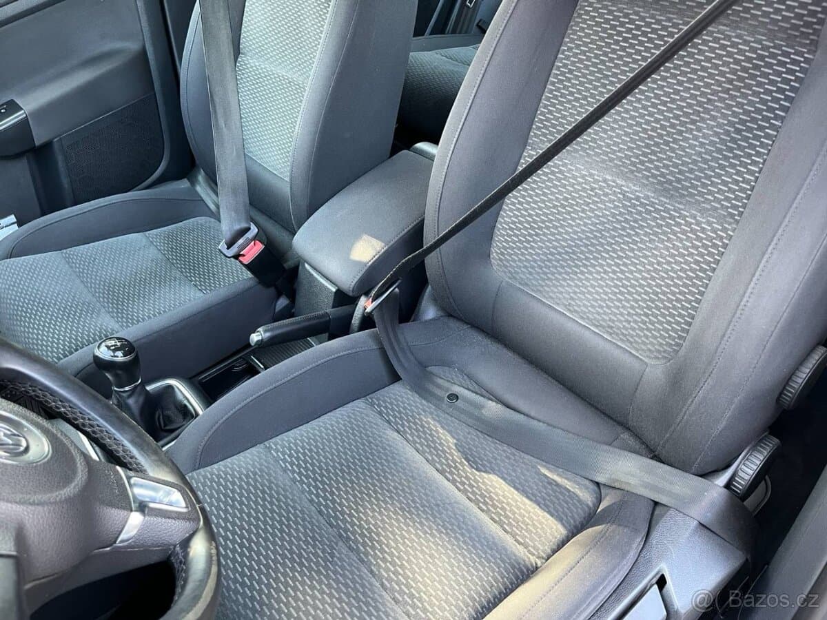 2012 Volkswagen GOLF - 12