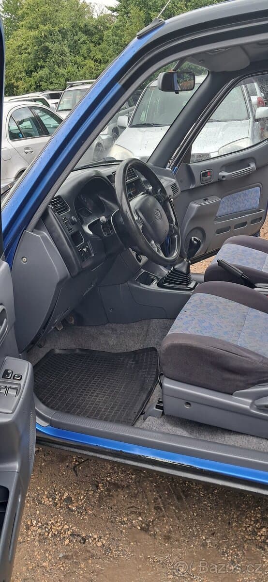1994 Toyota RAV4 - 12