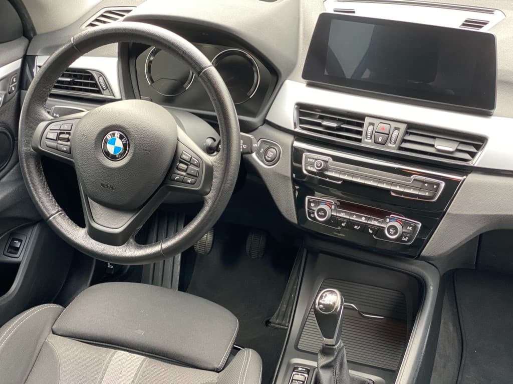 2021 BMW X1 - 12