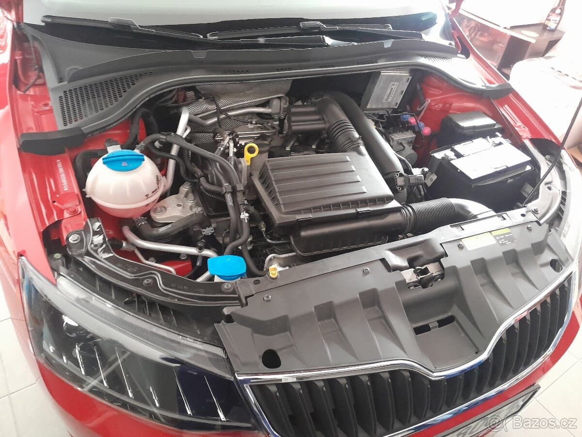 2015 Škoda FABIA - 12