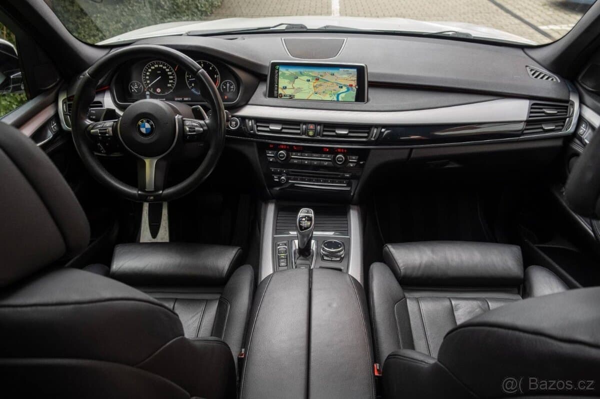 BMW M5 - 12
