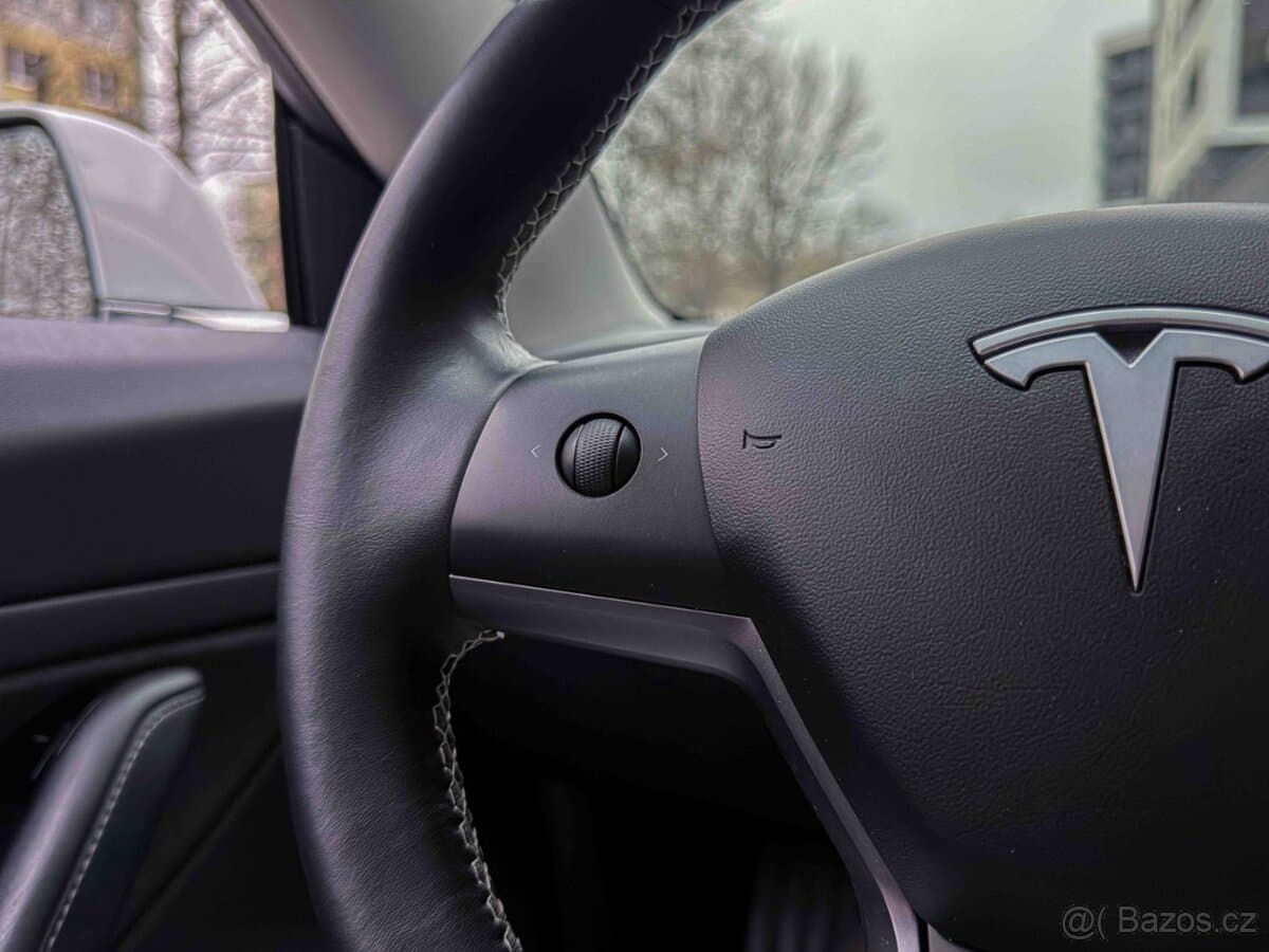 2019 Tesla MODEL 3 - 12