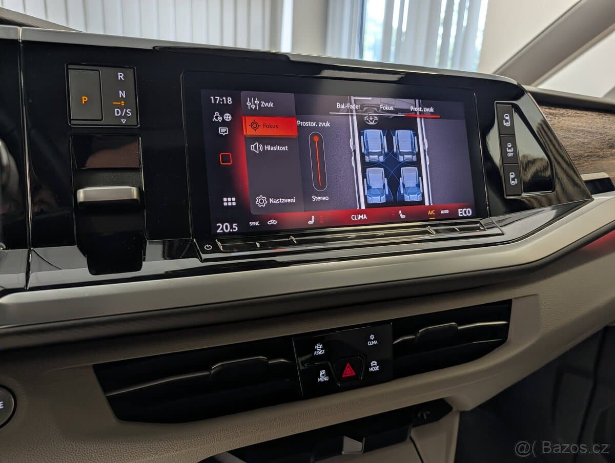 2025 Volkswagen MULTIVAN - 12