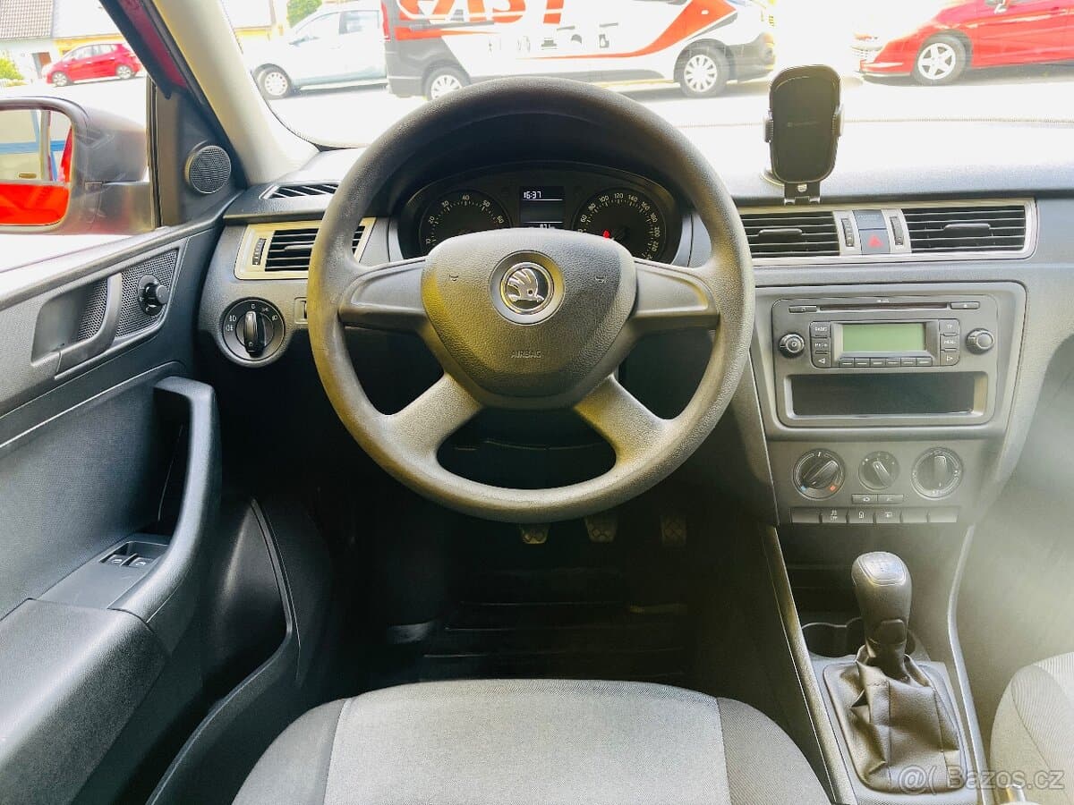 2013 Škoda RAPID - 12
