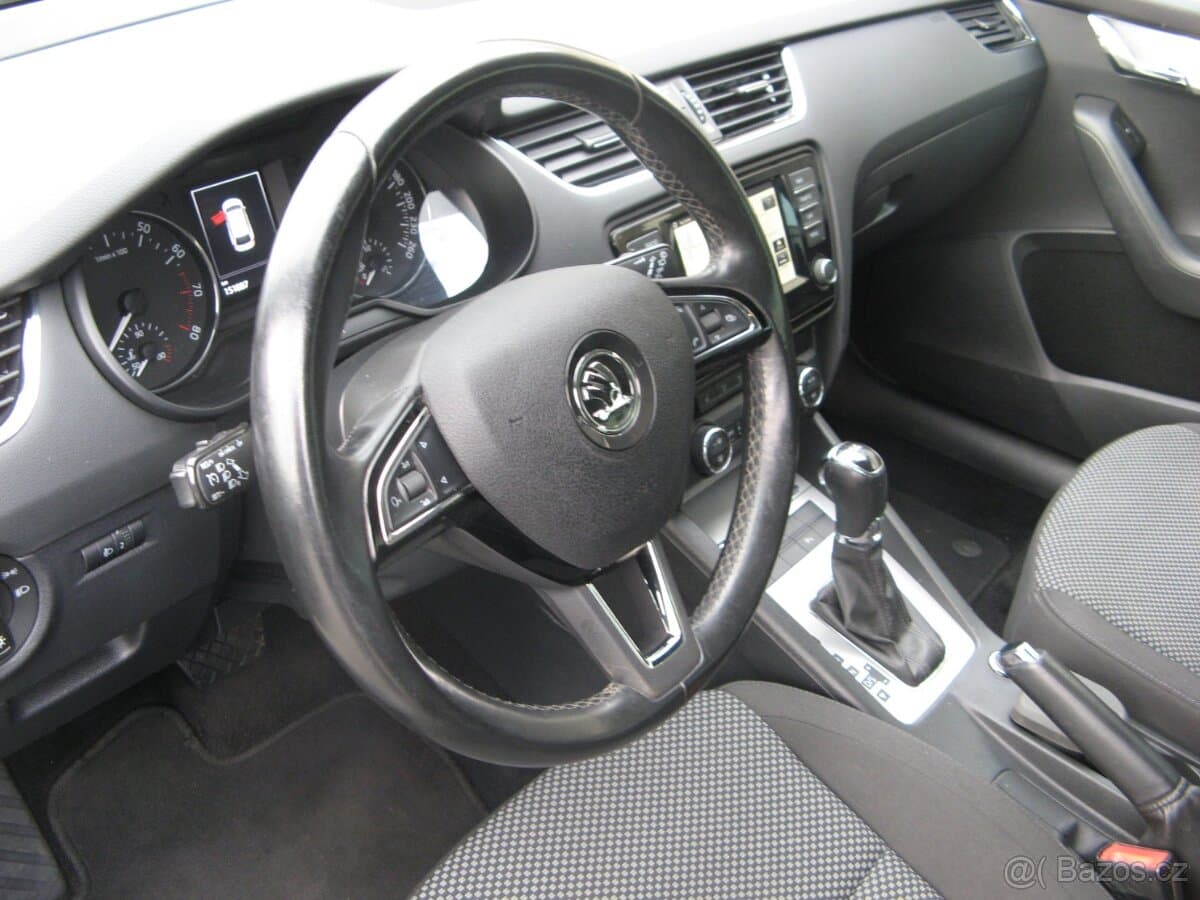2016 Škoda OCTAVIA - 12