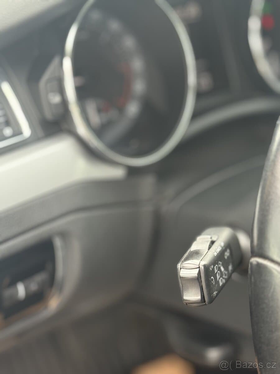 2015 Škoda SUPERB - 12