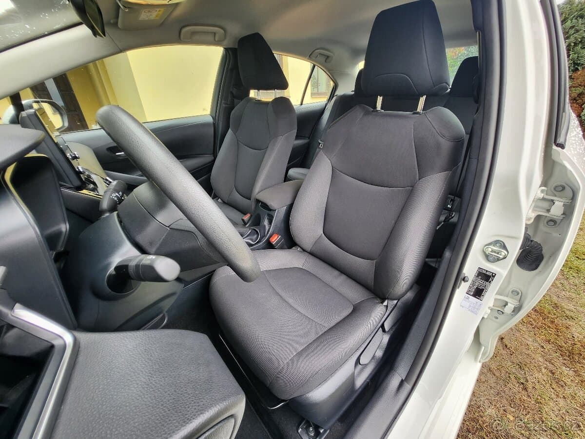 2023 Toyota COROLLA - 12