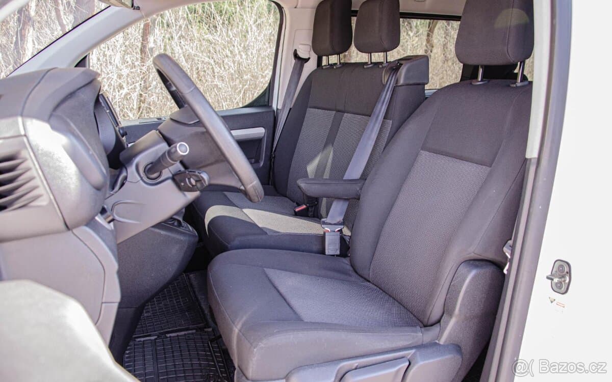 2021 Peugeot TRAVELLER - 12