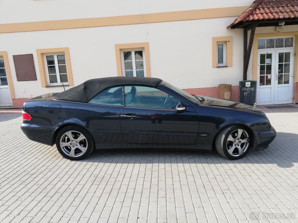 2000 Mercedes-Benz CL-CLASS - 12