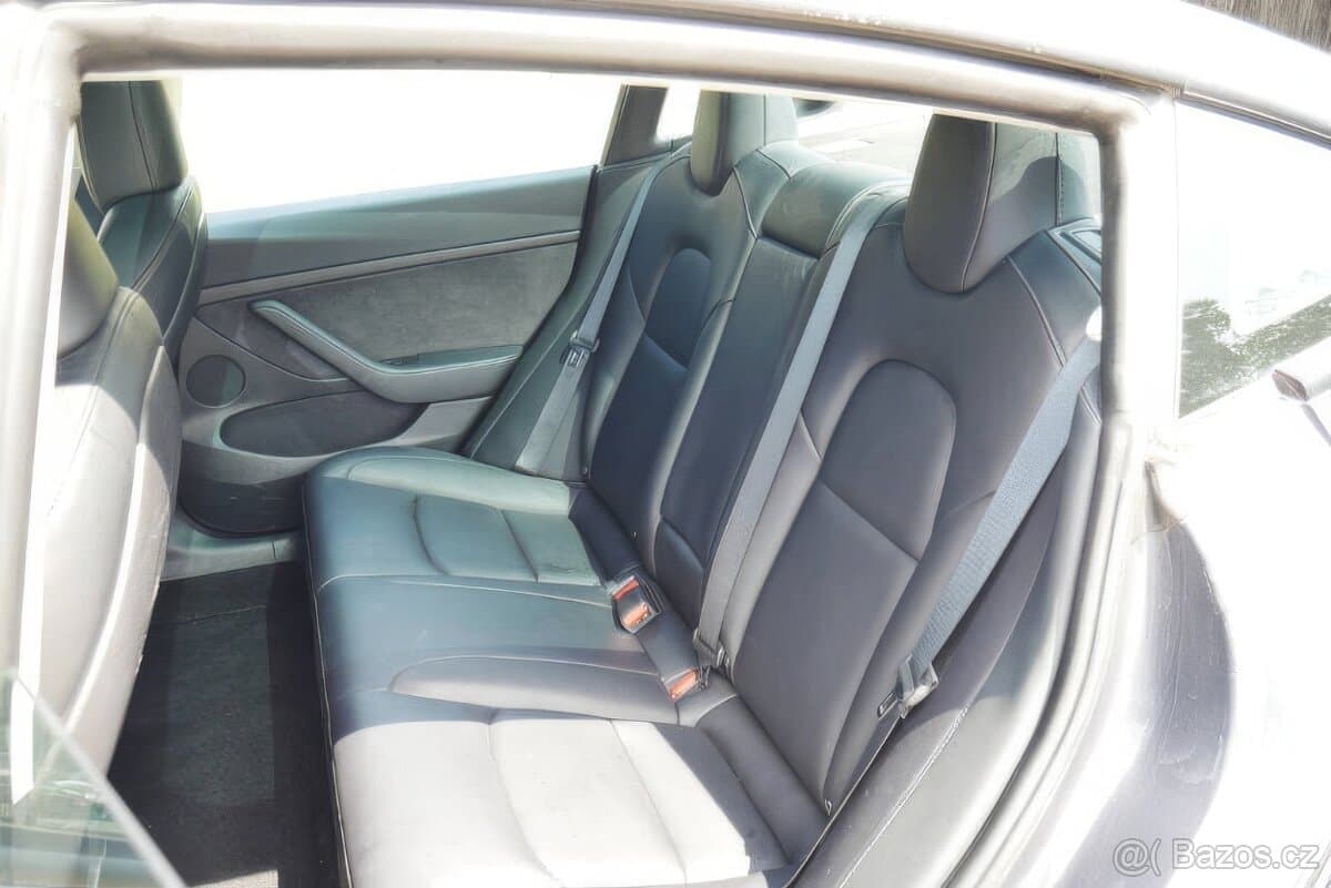 2023 Tesla MODEL 3 - 12