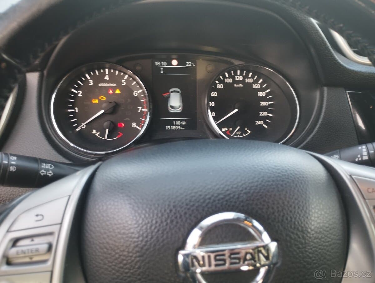 2015 Nissan QASHQAI - 12