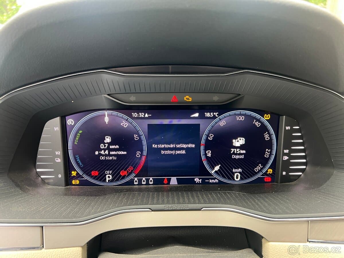 2021 Škoda SUPERB - 12