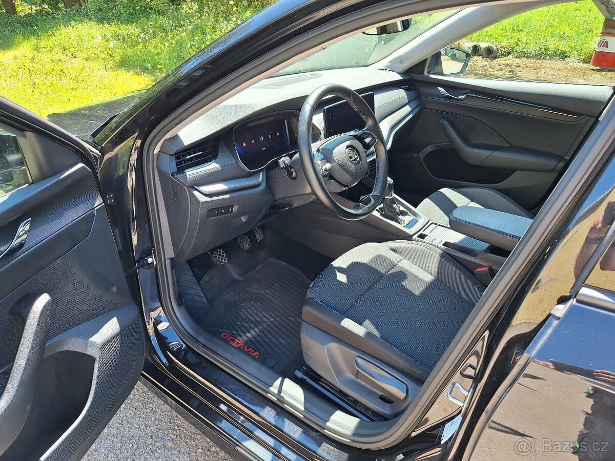 2021 Škoda OCTAVIA - 12