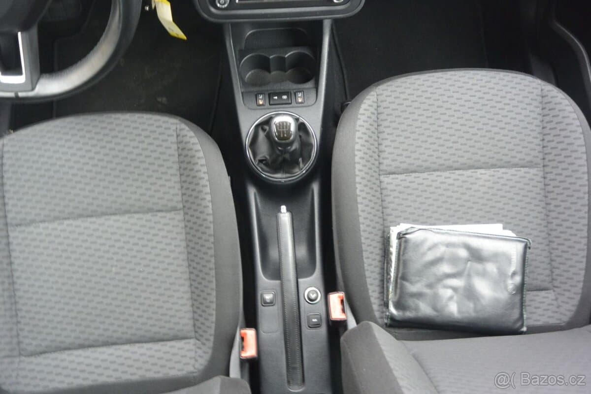 2014 Škoda FABIA - 12