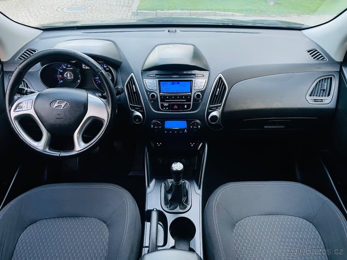 2011 Hyundai ix35 - 12