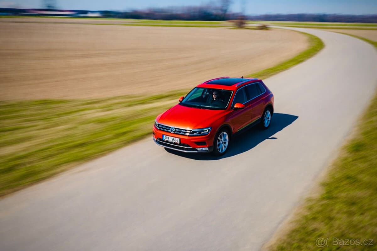 2017 Volkswagen TIGUAN - 12