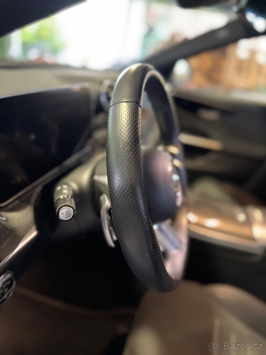 2022 Mercedes-Benz C-CLASS - 12
