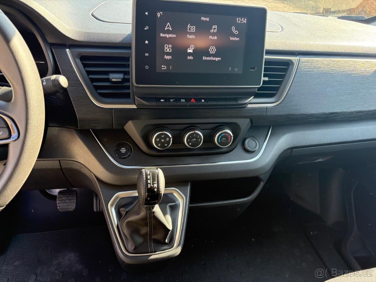 2024 Renault TRAFIC - 12