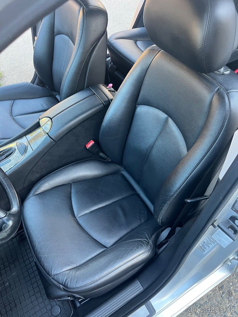 2007 Mercedes-Benz E-CLASS - 12