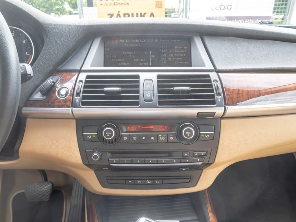 2007 BMW X5 - 12