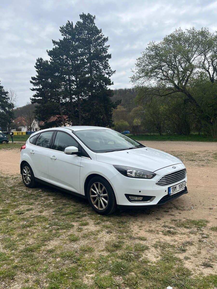Ford FOCUS - 12