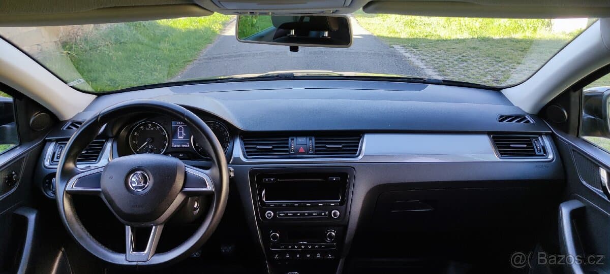 2014 Škoda RAPID - 12